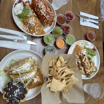 Los Agaves - Tacos Near Me - Santa Barbara, California Los Agaves - Tacos Near Me - Santa Barbara, California