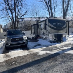 Harrisburg East Campground - Our winter camping spot