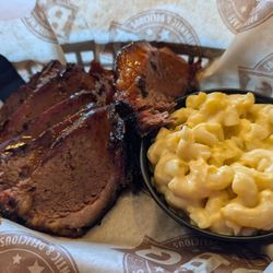TickleMyRibs - Brisket and Mac & cheese