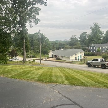 Crescent View Landscapes - a residential neighborhood with a green lawn - Landscaping Near Me Crescent View Landscapes - a residential neighborhood with a green lawn - Landscaping Near Me