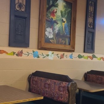 La Mexicana - Seating  11-29-2022 - Mexican Near Me - Sonora, Texas