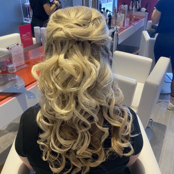 Blo Blow Dry Bar - The finished style. - Blow Dry/Out Services Near Me - San Antonio, Texas Blo Blow Dry Bar - The finished style. - Blow Dry/Out Services Near Me - San Antonio, Texas