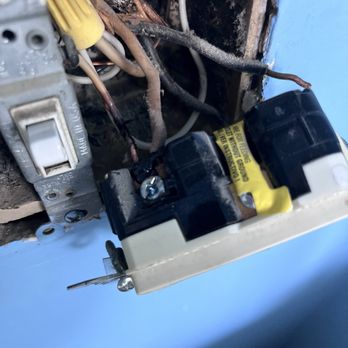 Live Conductor Electric - Electricians Near Me - Whittier, California