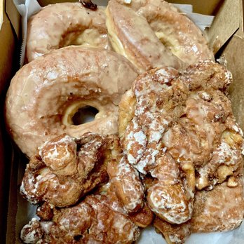 Doughnut Vault - Donuts Near Me - Chicago, Illinois Doughnut Vault - Donuts Near Me - Chicago, Illinois
