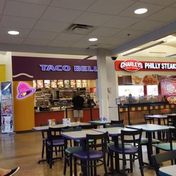 Food Court