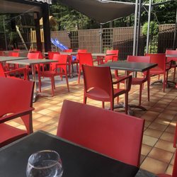 La Pizzarella - Exterior with playground