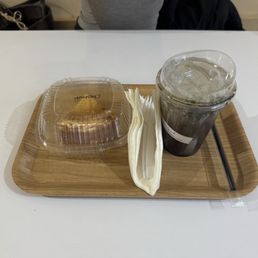 Chestnut cheesecake and black sesame einspanner