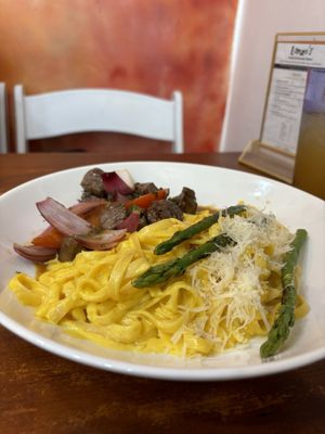 Lonzo's Restaurant by null