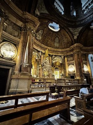 Cathedral-Basilica of Our Lady of the Pillar by null