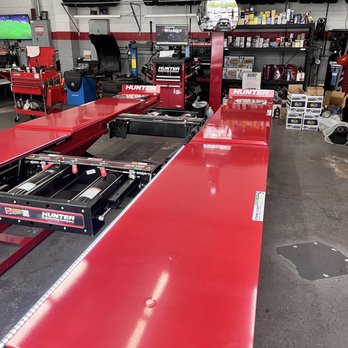 No Limit Auto Clinic - The best alignment machine out there - Auto Repair Near Me - Van Nuys, California No Limit Auto Clinic - The best alignment machine out there - Auto Repair Near Me - Van Nuys, California