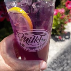 MilkT Society - They make easily instagramable drinks but Shake before you drink!