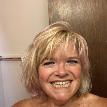 Shear Power Salon - Hair Salons Near Me - Mountlake Terrace, Washington
