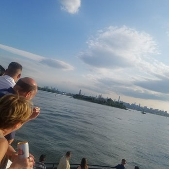 Skyline Cruises - Boat Charters Near Me - Flushing, New York