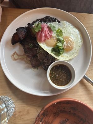 Mala Pata Molino + Cocina by null