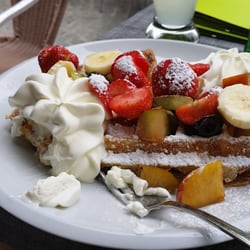 Laurent Tearoom 