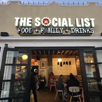 Dolores  - Cocktail Bars Near Me - Long Beach, California