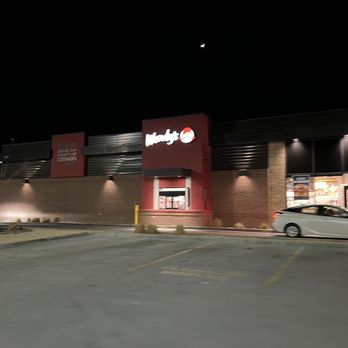 Wendy's - Burgers Near Me - Tehachapi, California