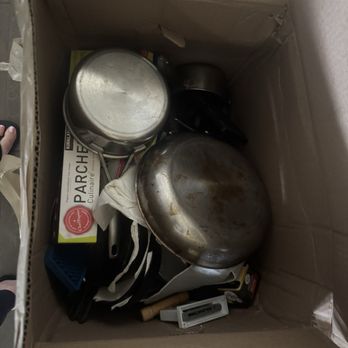 Royal Moving And Storage - Driver attempted to leave and was told he missed an entire cabinet, he was in a rush so he tossed my pans in box. - Self Storage Near Me - Henderson, Nevada Royal Moving And Storage - Driver attempted to leave and was told he missed an entire cabinet, he was in a rush so he tossed my pans in box. - Self Storage Near Me - Henderson, Nevada