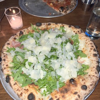 Bufalina - Fresca pizza. Needed lemon squeezed over the arugula - Pizza Near Me - Austin, Texas