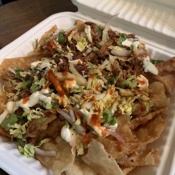 Firefly - Wanton nachos - Bars Near Me - Charlottesville, Virginia