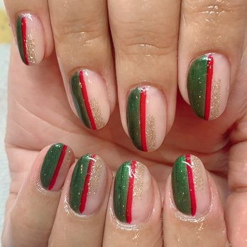 Le Nails Spa - Holiday nails by Kayla - Nail Salons Near Me - Vacaville, California Le Nails Spa - Holiday nails by Kayla - Nail Salons Near Me - Vacaville, California