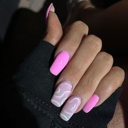Bethpage Nail & Spa.