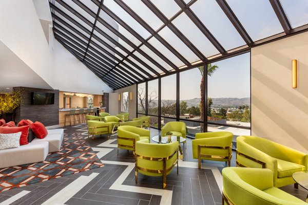 DoubleTree by Hilton Pomona by null
