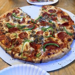 Pizza (green peppers, pepperoni, sausage) Pizza (green peppers, pepperoni, sausage)