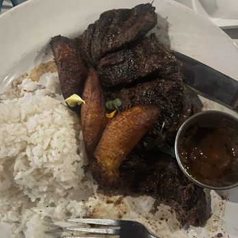 El Floridita - Churrasco - Cuban Near Me - Los Angeles, California