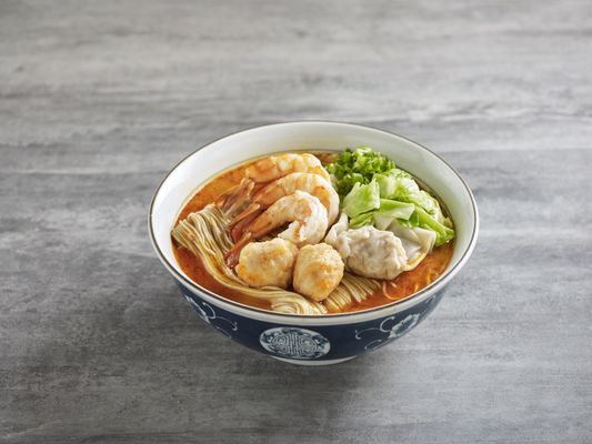 Le Shrimp Noodle Bar @ The Americana at Brand by null