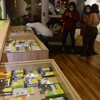 Greenport Cannabis - Product cases - Cannabis Dispensaries Near Me - Toronto, Ontario