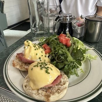 Tartine - French Near Me - New York, New York