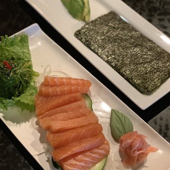 Kei Sushi - Salmon Sashimi over Daikon and Cucumber, with a side of avocado and Nori sheets. - Japanese Near Me - Carson City, Nevada Kei Sushi - Salmon Sashimi over Daikon and Cucumber, with a side of avocado and Nori sheets. - Japanese Near Me - Carson City, Nevada