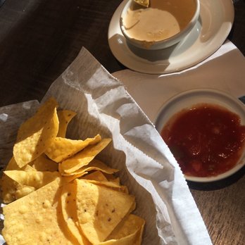 El Taco Veloz - Chips and salsa and queso - Mexican Near Me - Cincinnati, Ohio