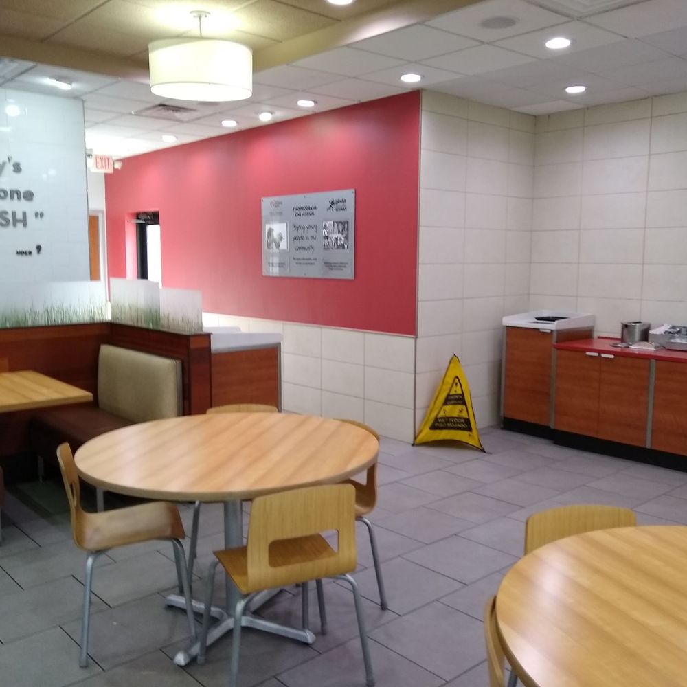Wendy's - Burgers Near Me - Austin, Texas