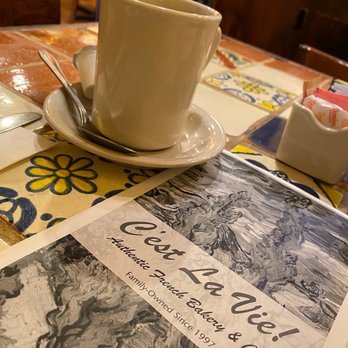 C'est La Vie - French Near Me - Sarasota, Florida