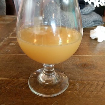 Fieldwork - Juicy Mane - Breweries Near Me - Sacramento, California