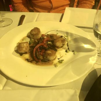 Basile - Fine Italian Kitchen - Scallops - Italian Near Me - Boston, Massachusetts