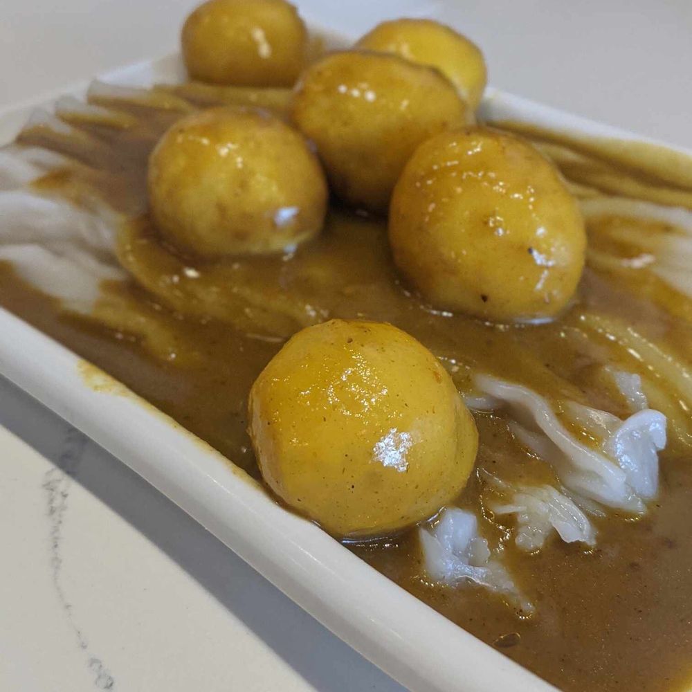 Millstone Rice Rolls - curry fish ball rice rolls - Cantonese Near Me - Richmond Hill, Ontario Millstone Rice Rolls - curry fish ball rice rolls - Cantonese Near Me - Richmond Hill, Ontario