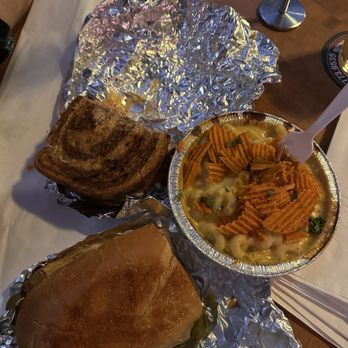 The Gramophone - Mac and cheese, Lou York, and Phil and Cheds excellent adventure - Bars Near Me - Saint Louis, Missouri The Gramophone - Mac and cheese, Lou York, and Phil and Cheds excellent adventure - Bars Near Me - Saint Louis, Missouri