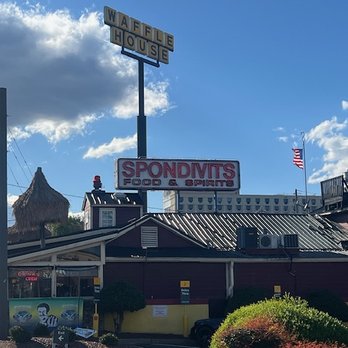 Spondivits - Outside Spondivits - Seafood Near Me - East Point, Georgia Spondivits - Outside Spondivits - Seafood Near Me - East Point, Georgia