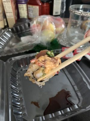 MAKI SUSHI BAR & GRILL by null