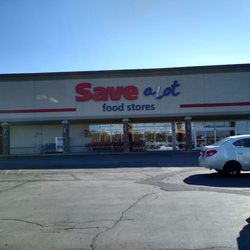 Save A Lot - Front of the store