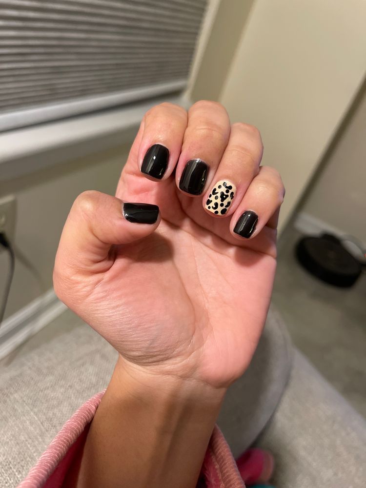 ELEGANT NAILS Updated October 2024 22 Photos & 26 Reviews 208