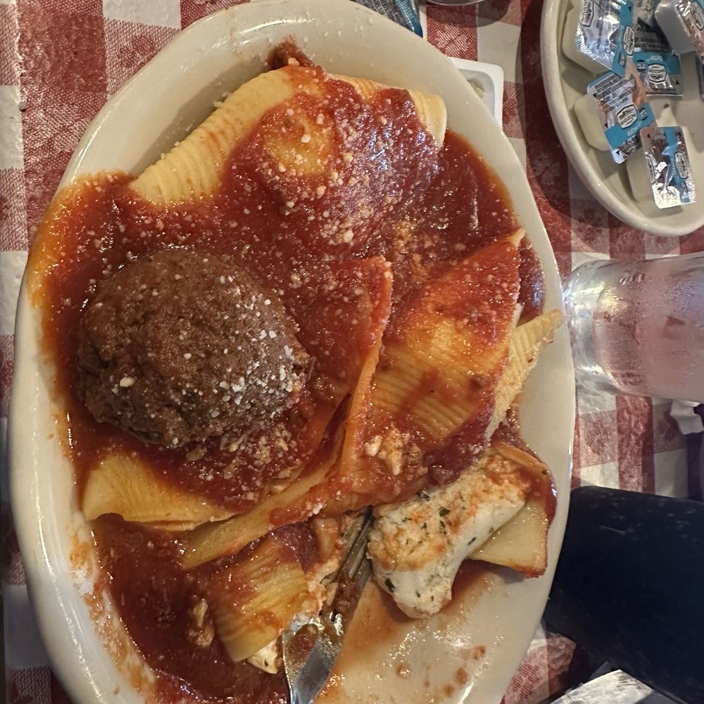 Stuffed shells with the side of meatball Stuffed shells with the side of meatball