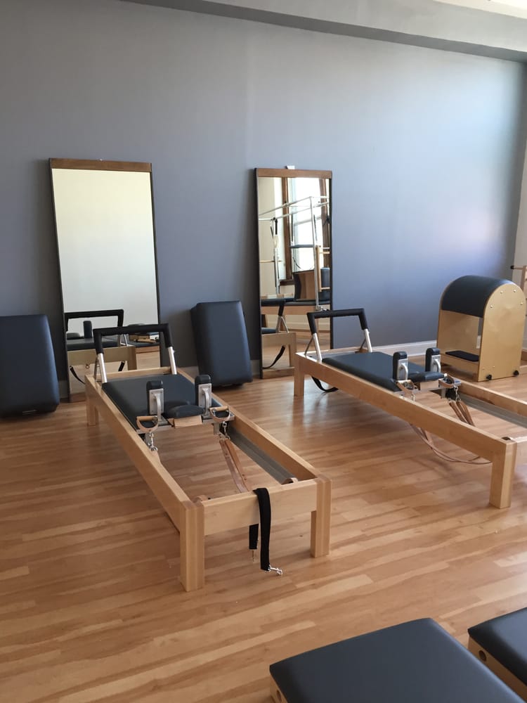 Power-House Pilates Logo
