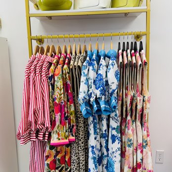 Bella & Mango - Women's Clothing Near Me - Chesterfield, Missouri
