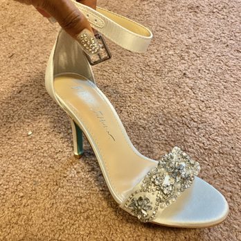 David's Bridal - Shoes - Bridal Near Me - San Diego, California David's Bridal - Shoes - Bridal Near Me - San Diego, California