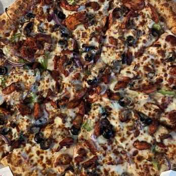Seattle Pizza and Bar - Tandoori Chicken Pizza, very good - Pizza Near Me - Seattle, Washington Seattle Pizza and Bar - Tandoori Chicken Pizza, very good - Pizza Near Me - Seattle, Washington