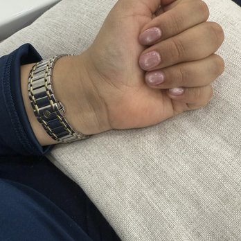 Noble Nail Studio - Gel maní cat eye - - Nail Salons Near Me - Cerritos, California Noble Nail Studio - Gel maní cat eye - - Nail Salons Near Me - Cerritos, California